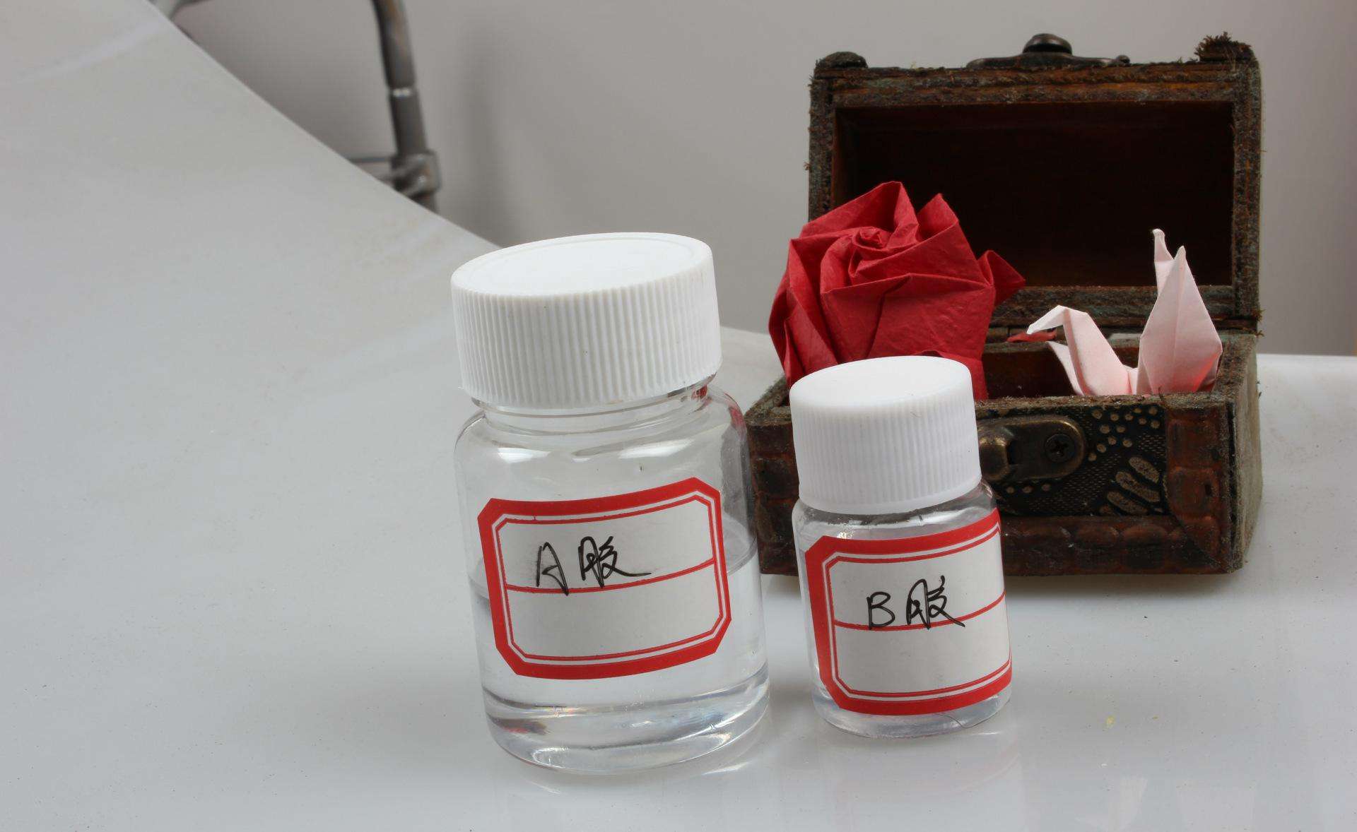 ab膠粘在手上如何去除？